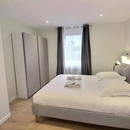 Charmant En Hyper Centre De Avec 2 Et Wi-fi - Fr-1-722-4 Appartement *